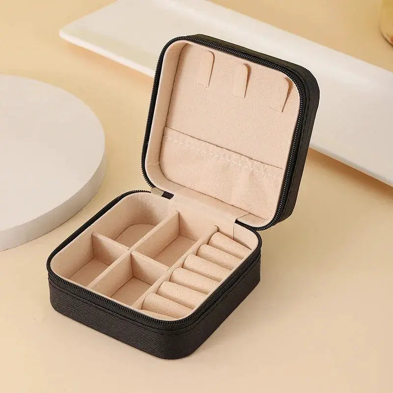 Secure Leather Jewelry Case for Travel — product view 8