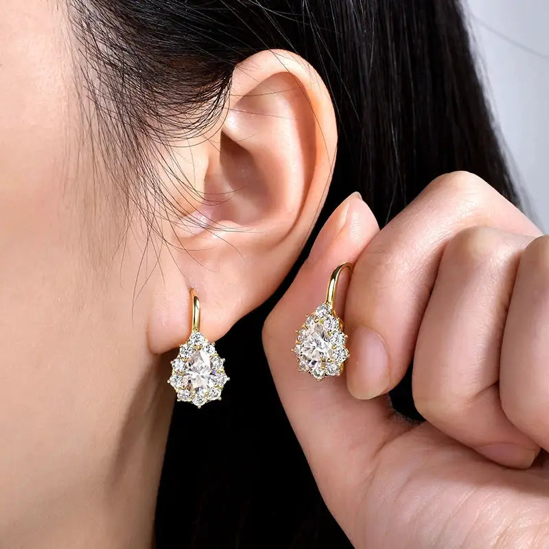 Oxtao Gold Moissanite Clip Earring — product image 8