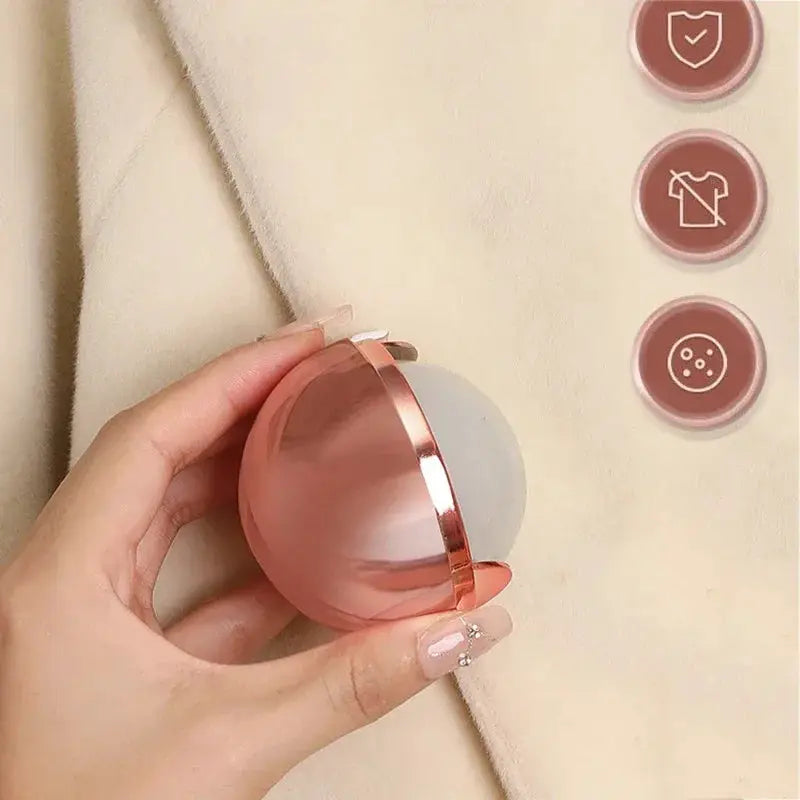Clothes Dust Cleaning Ball Reusable Hair Remover Tool