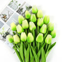 Tulip Flower Bouquet: Exquisite Wedding Ceremony Decor