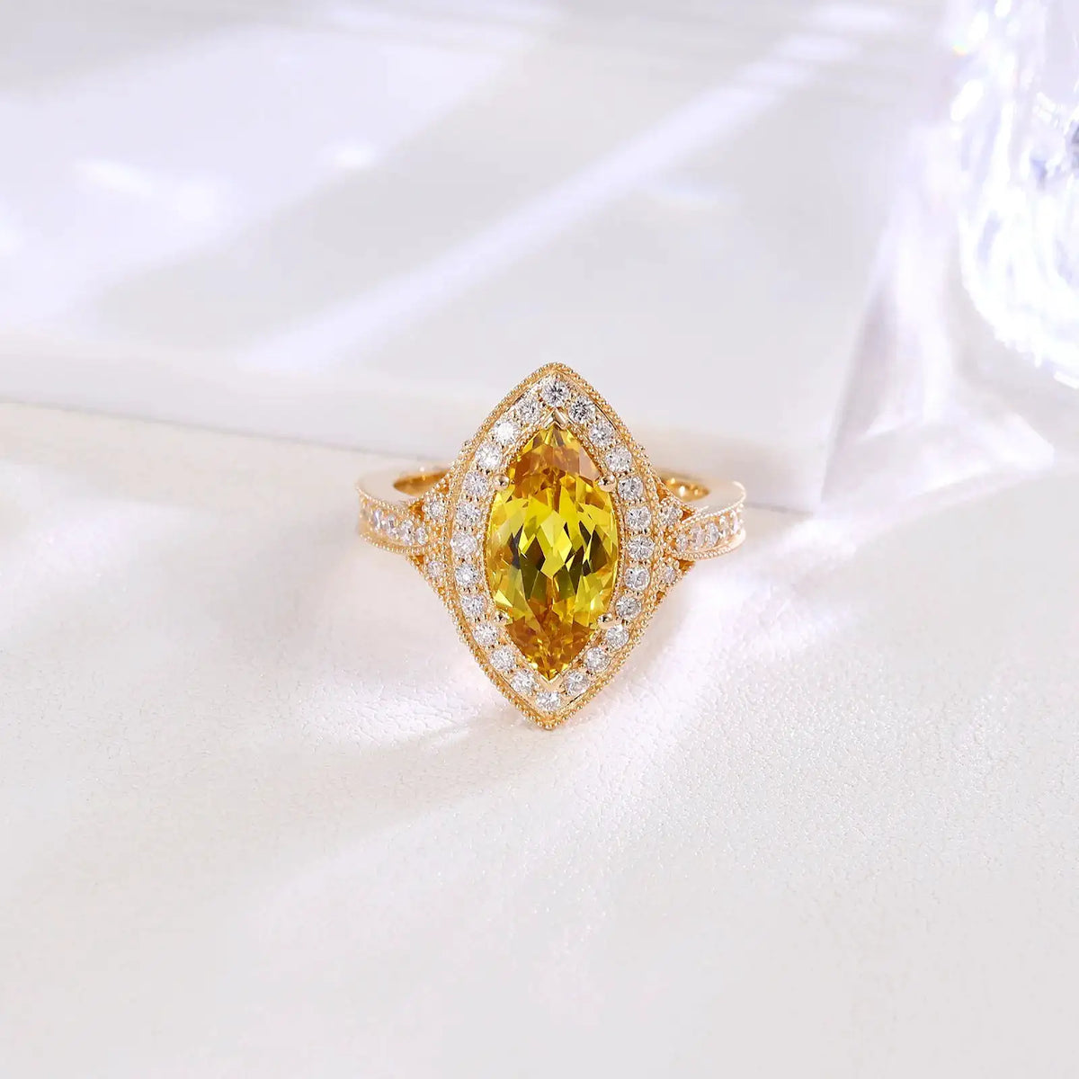 Vintage Yellow Crystal Ring — product image 3