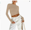 Chic Thumb Hole Crop Top Stylish Must-Have for Women