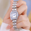 Luxurious Gold Bracelet Watch Elegant Waterproof Timepiece