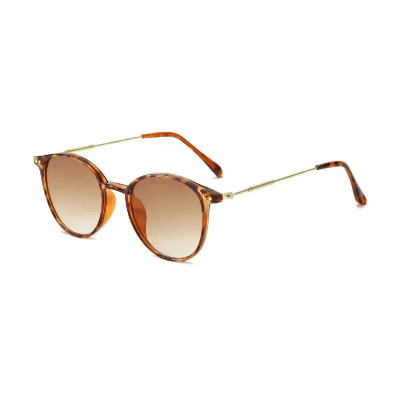 2024 Retro Oval Sunglasses for Women UV400 Designer Shades