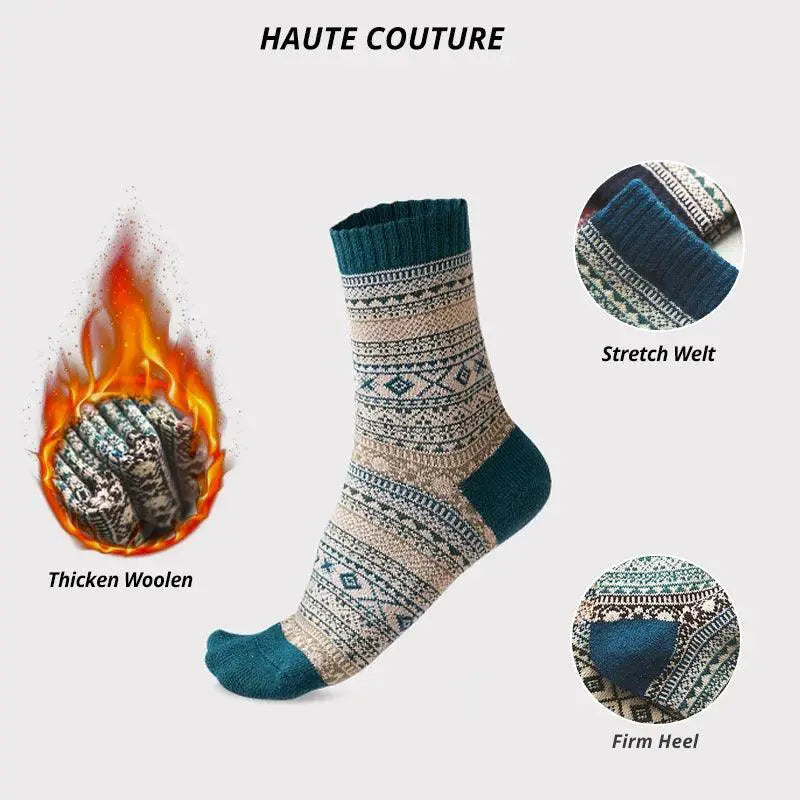 Cozy Retro Sheep Wool Mens Socks For Trendy Winter Warmth