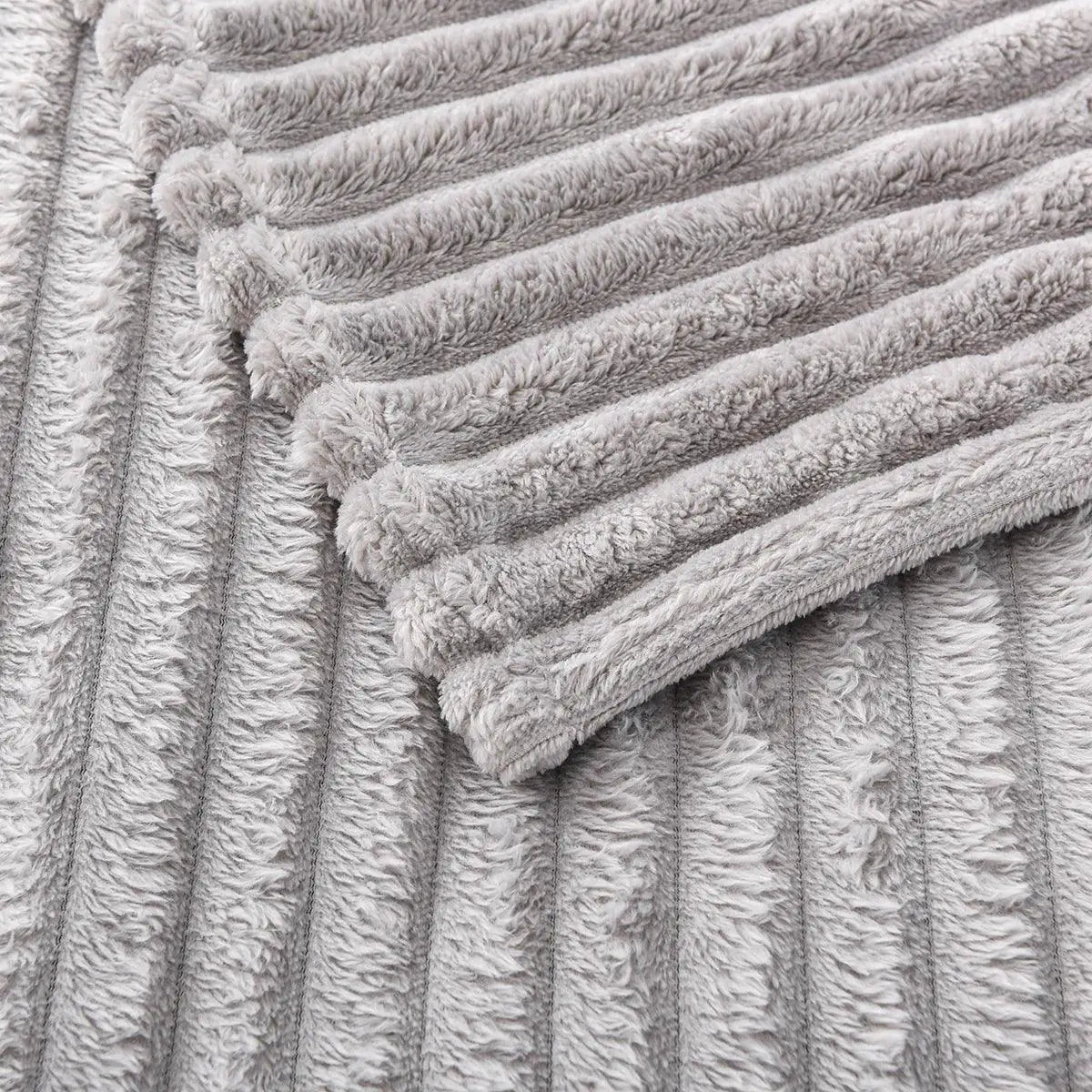 Solid Color Flannel Throw Blanket for Travel Soft Warm