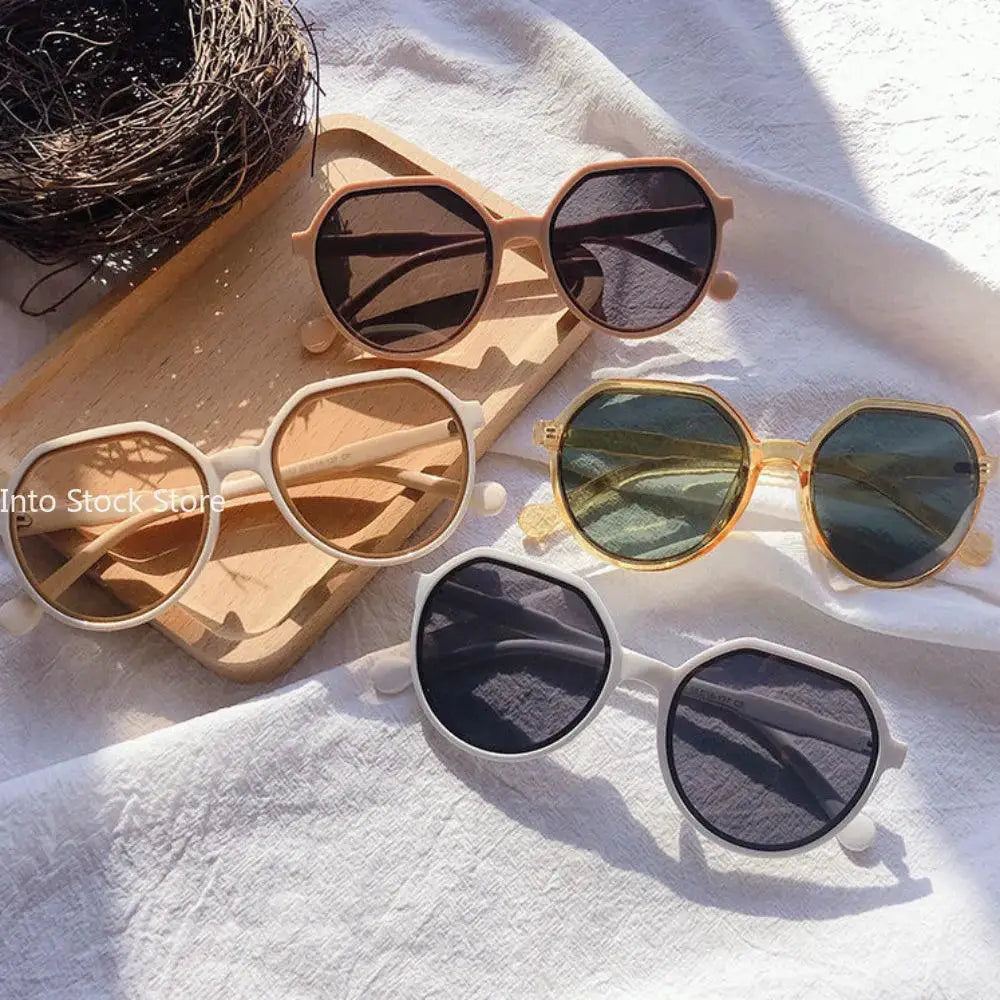 Trendy Round Frame Sunglasses Candy Colors UV400 Protection