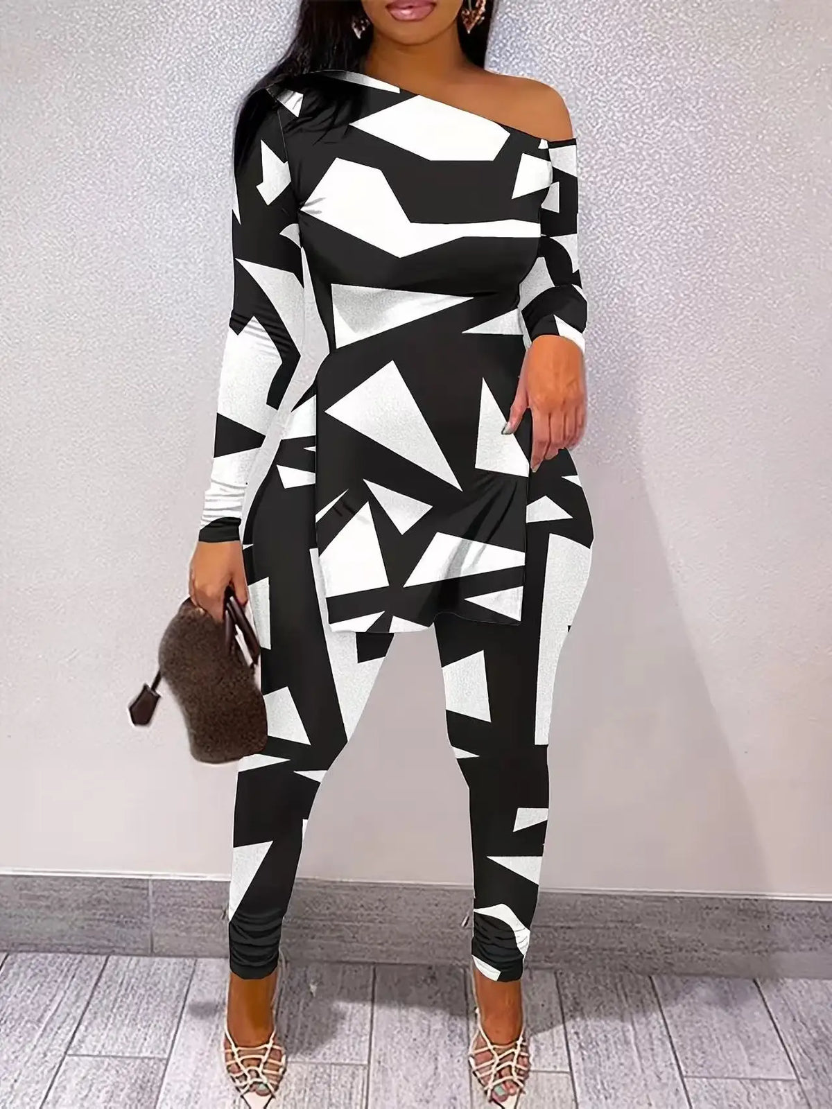 Plus Size Geometric Outfit Set