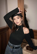 Moon Ensemble: Elegant Off-Shoulder Turtleneck Top Chic Chinese Style
