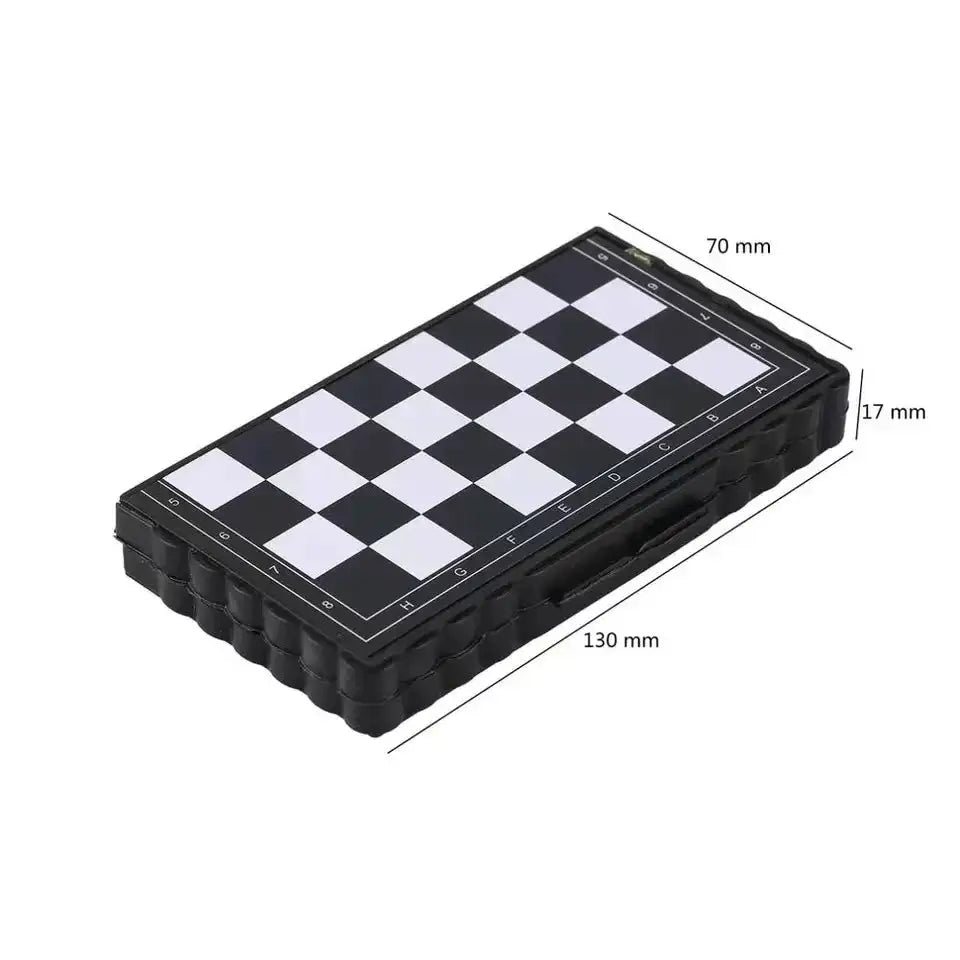 Mini Magnetic Chess Set Folding Magnetic Plastic Chessboard Board Game Portable Kid Toy Portable Outdoor