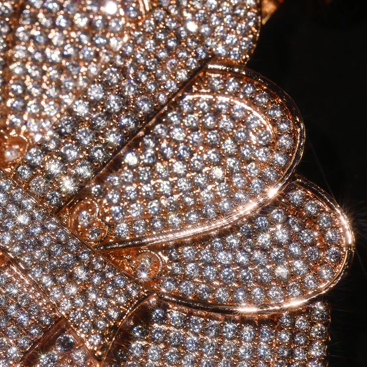 Iced Out Heavyweight Hip Hop