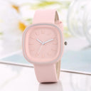 Elegant Square Quartz Watch for Fashionable Ladies Style