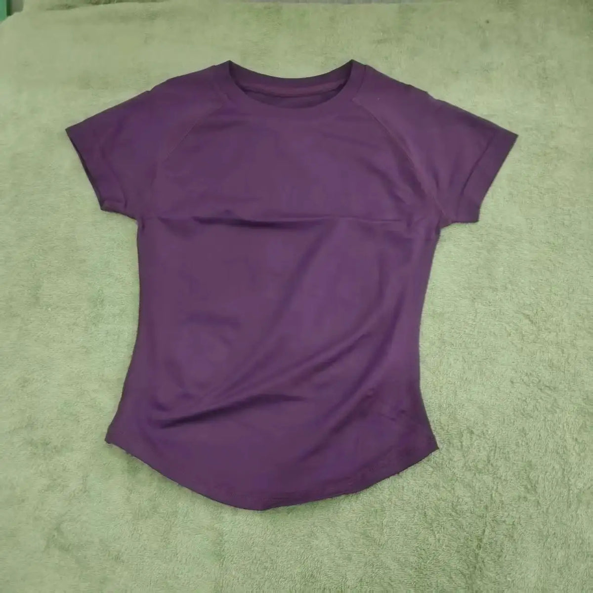Women Fitness Tee DF Logo Lightweight Crop Top — product view 16