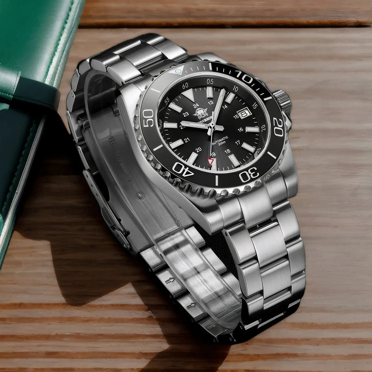ADDIESDIVE Men Automatic Mechanical Diving Watch 200 Meter Waterproof Super Luminous Stainless Steel Luxury Business Wristwatch
