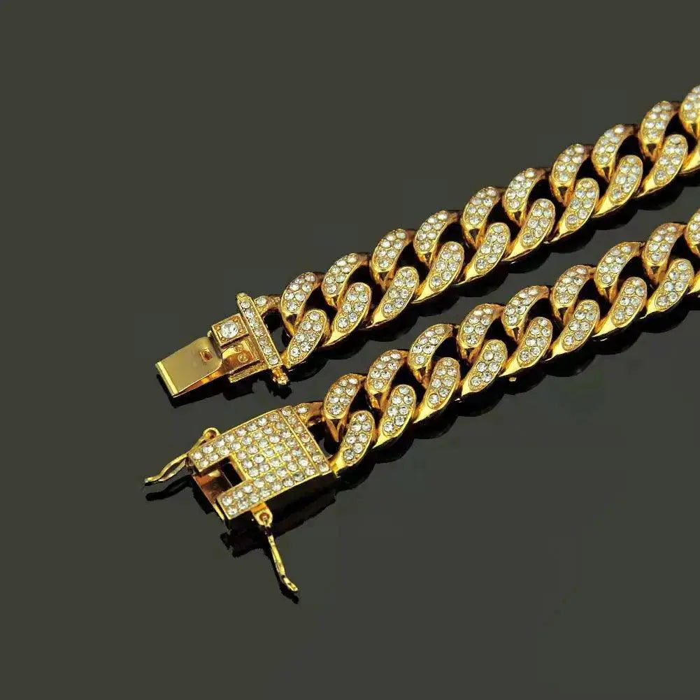 Luxury Diamond Dog Chain Collar For Pets Stylish Design