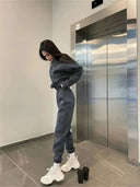 Cozy Women Tracksuit Set for Casual Wear