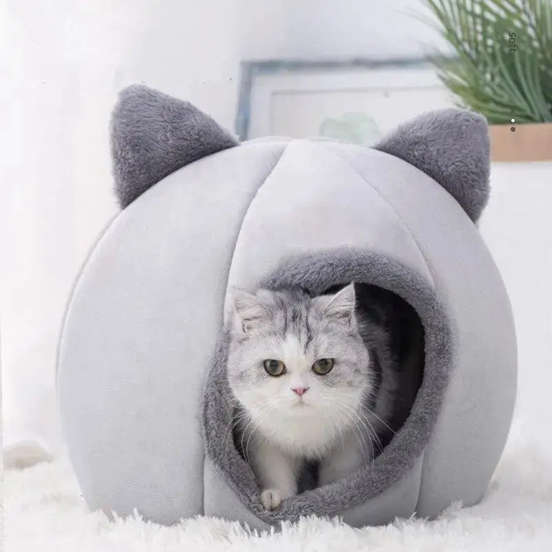 Cozy Selfwarming Cat Cave Bed for Small Pets and Cats