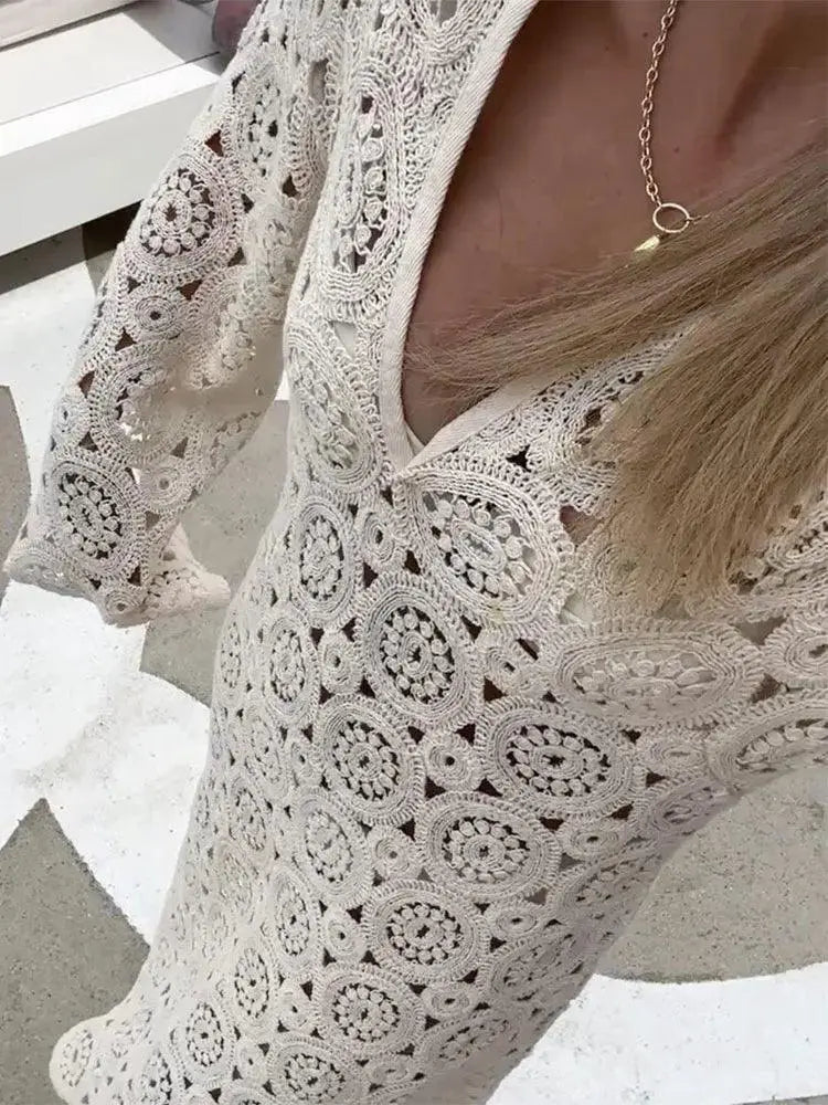 Sweet Lace Midi Dress Elegant Floral V Neck Flared Sleeves