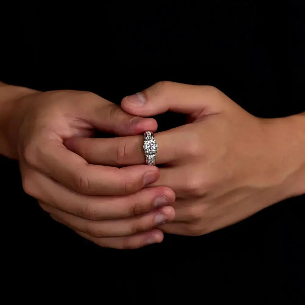 Starlight Moissanite Silver Ring — product image 4