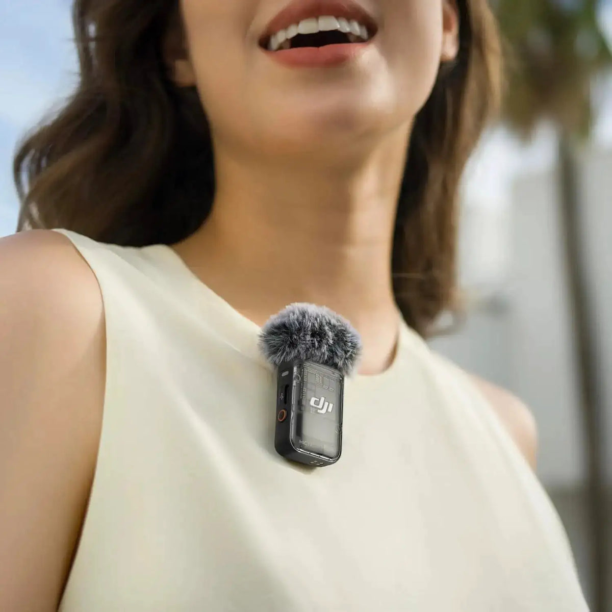DJI Mic Transmitter - Clear Vocal Tone — product view 3
