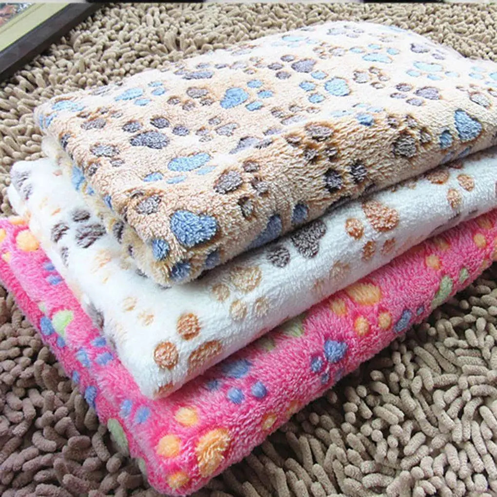 Cozy Pet Fleece Blanket For Dogs And Cats Winter Comfort Mat