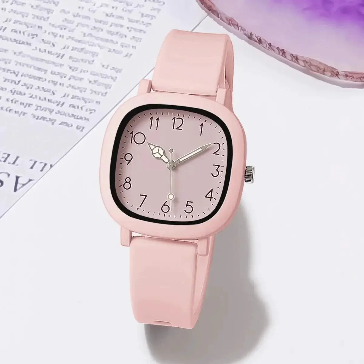 Stylish Square Dial Silicone Watch For Women Chic Timepiece