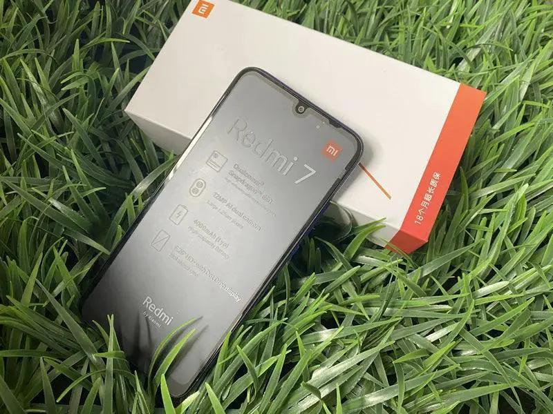 Redmi 7 Global Rom Unlocked Smartphone 3Gb 32Gb Variant