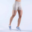Women's Seamless Scrunch Butt Biker Shorts - Stylish Yoga Wear