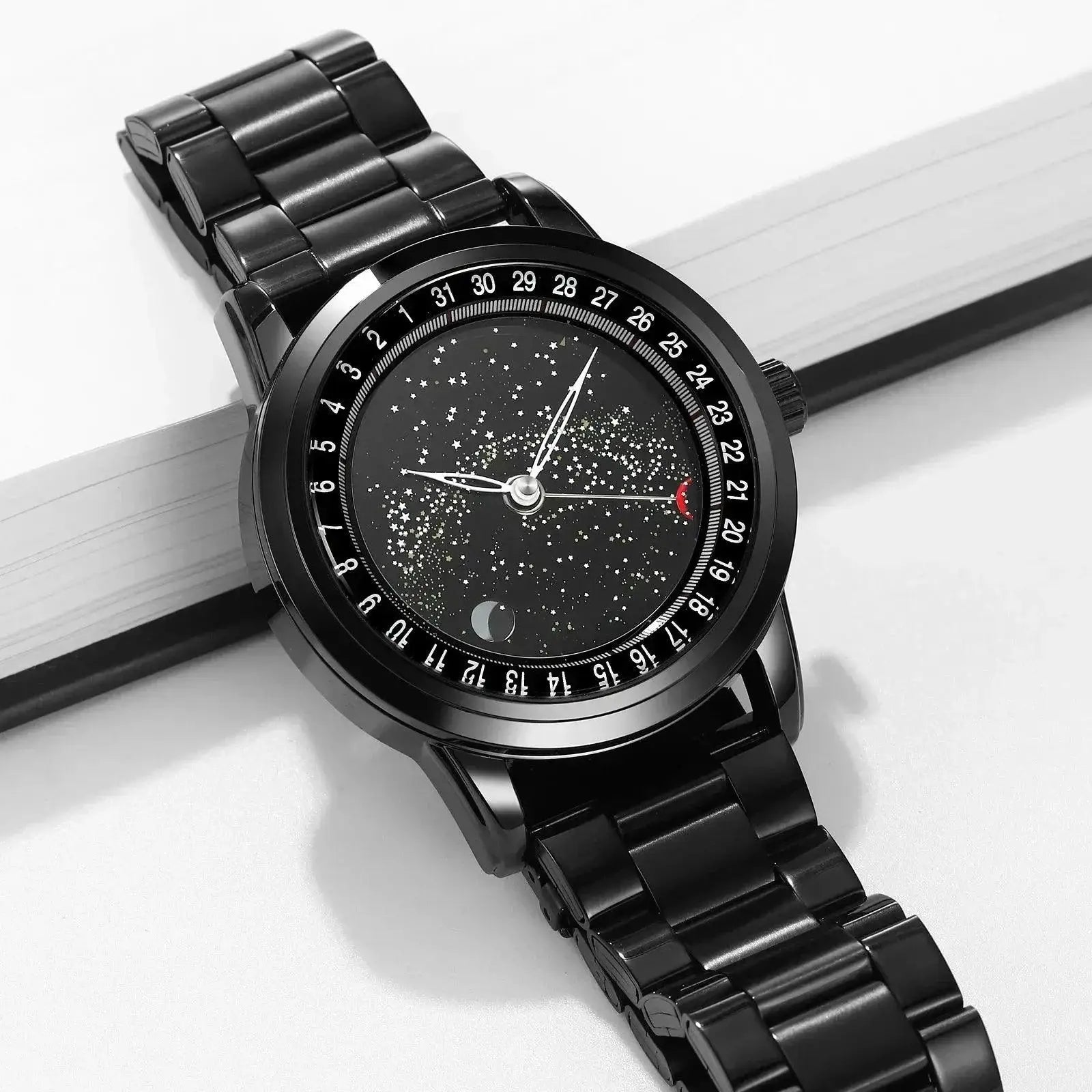 SKMEI Moon Phase Leather Wristwatch Elegant Timepiece Design