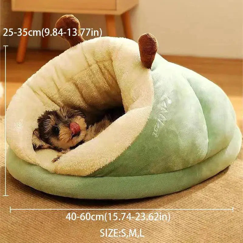 MADDEN Cozy Dog Kennel Bed Breathable Cute Slippers Design