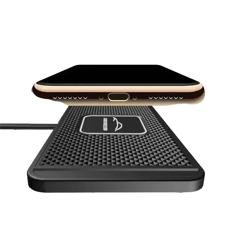 Fast Wireless Car Charger for Drivers — product view 1