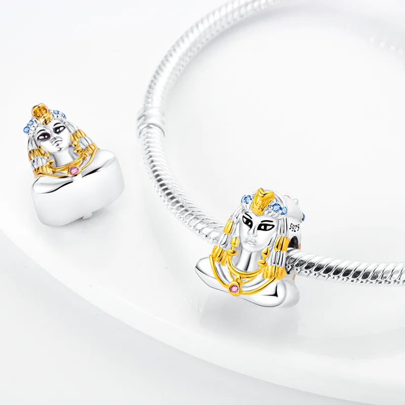 Pyramid Mum Dangle Charm Bangle