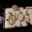 Women Gemstone Necklace and Zirconia Pearl Earrings Set in Textured 18K Gold