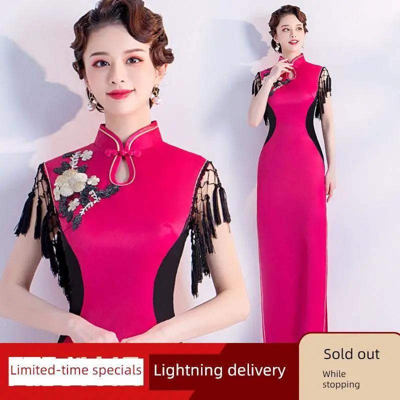 Elegant Retro Cheongsam Modern Twist On Traditional Beauty
