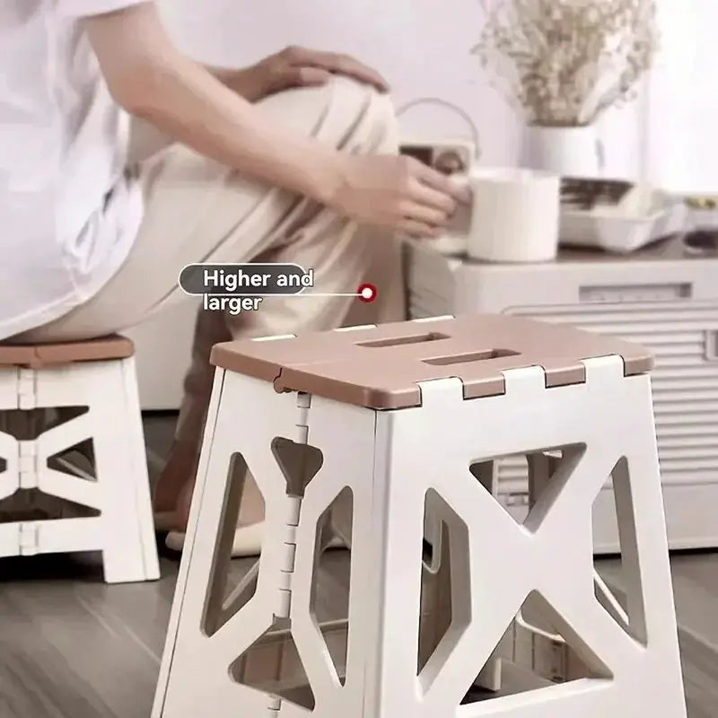 Portable Outdoor Folding Stool for Home Use and Leisure - OurLum.com