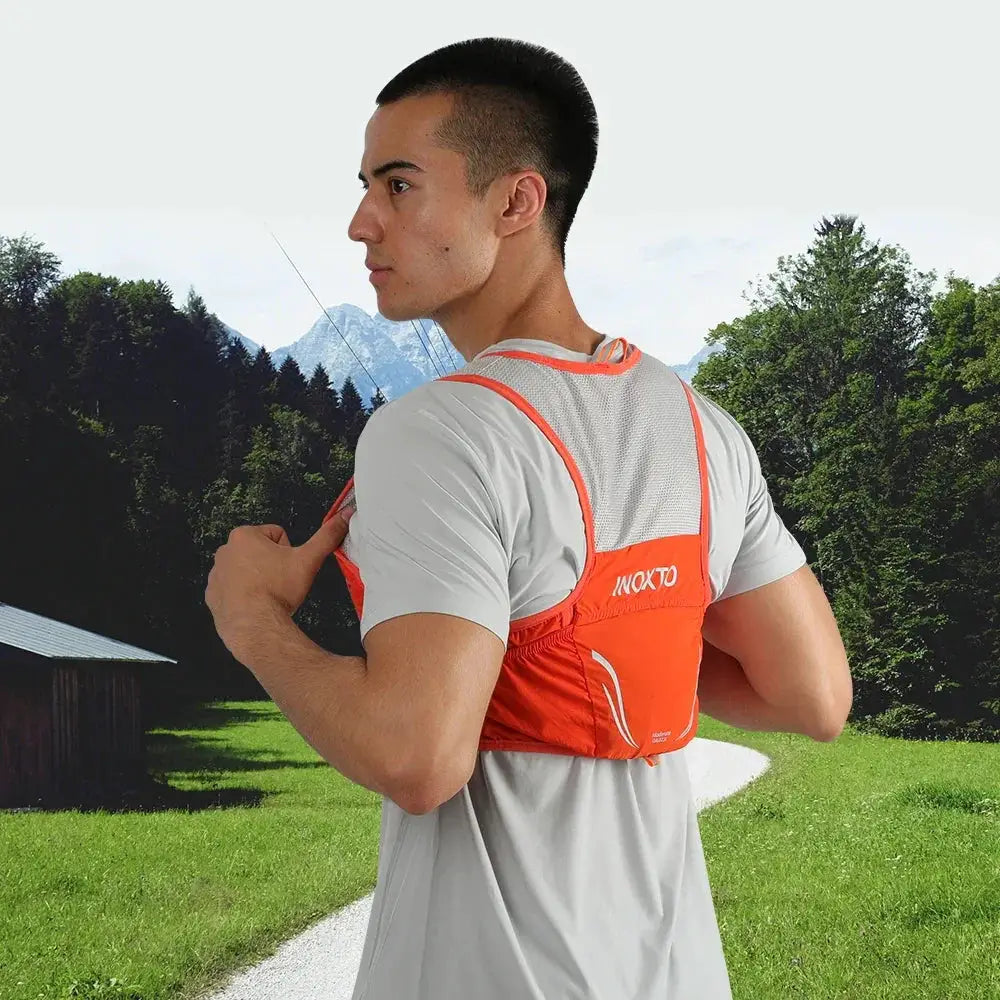 INOXTO Ultra Lightweight 2.5L Hydration Vest For Adventure