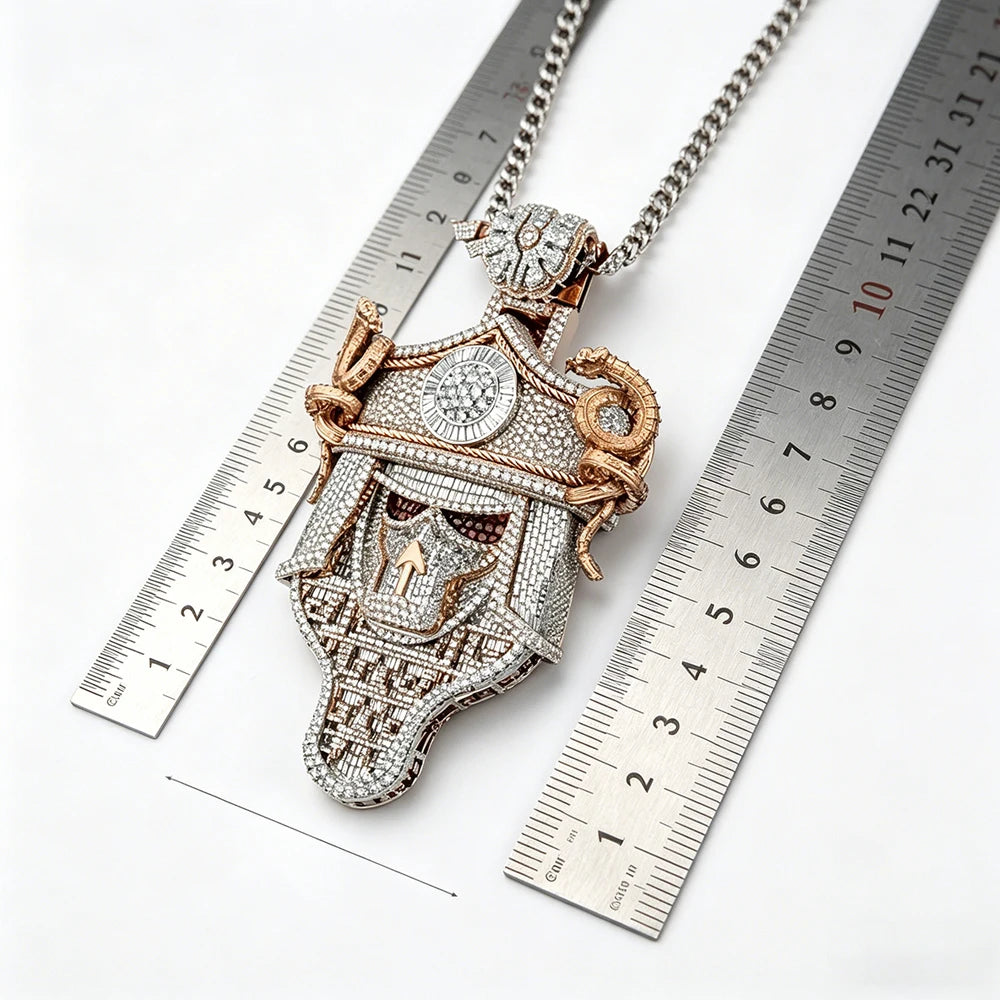 Iced Out Skull Pendant K