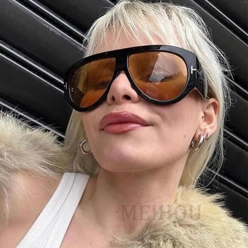 Chic Oversized Pilot Sunglasses For Women Gradient Lenses
