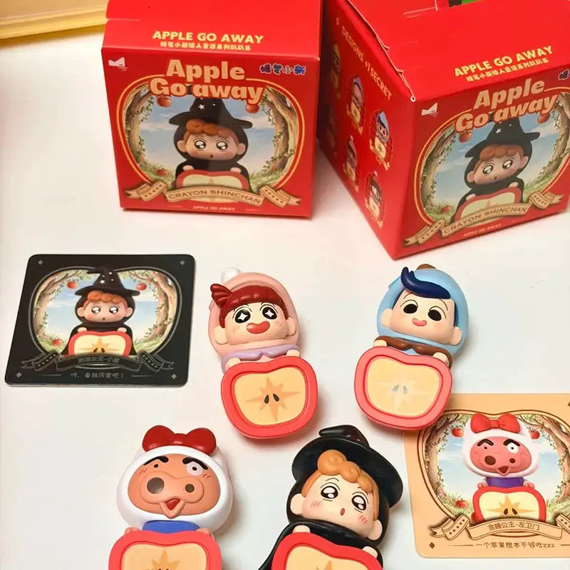 Crayon Shinchan Dwarf Fairy Tale Keycap Blind Box