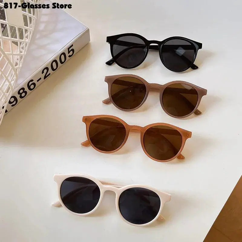 Trendy 2024 Vintage Round Womens Sunglasses UV400 Protection