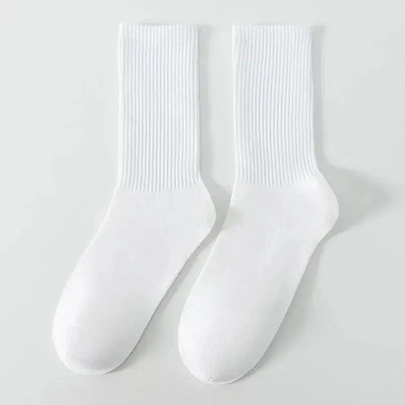 Vibrant Harajuku Men's Socks for Stylish Urban Comfort