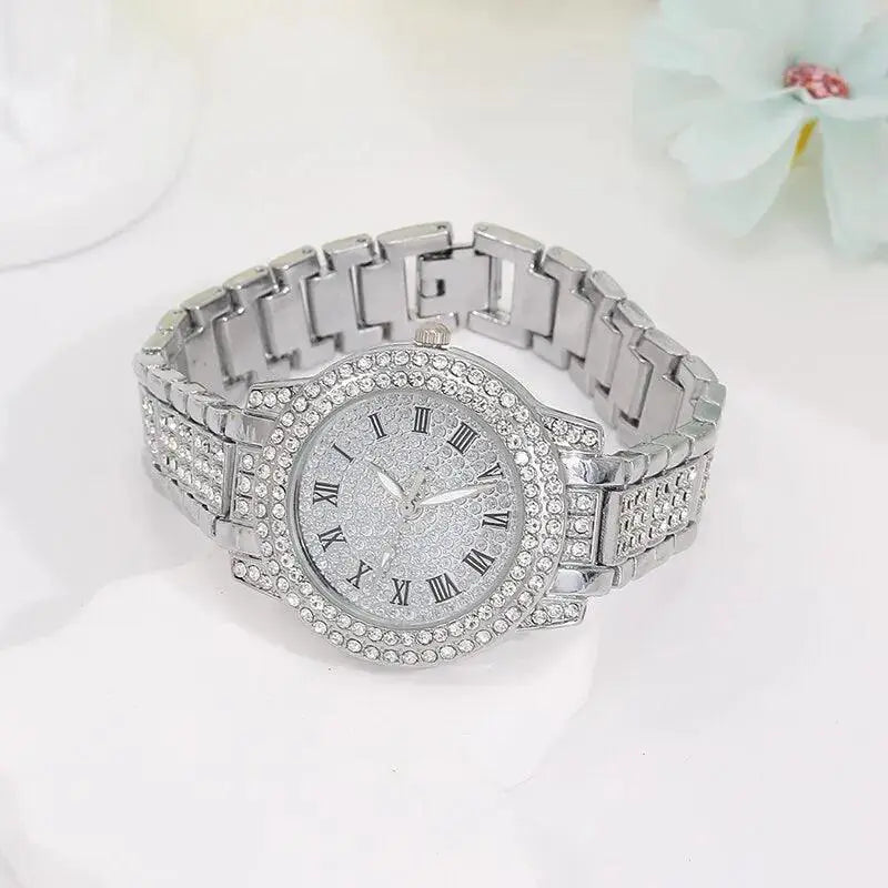 Elegant Women's Analog Wristwatch Set With Quartz Movement
