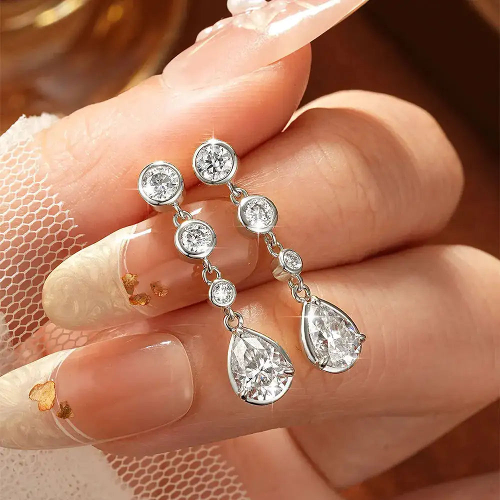 Oxtao Gold Moissanite Drop Earrings — product image 7