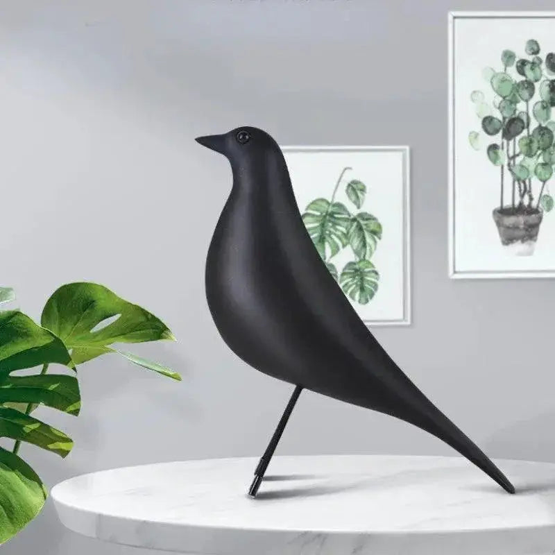 Elegant Resin Pigeon Ornament For Bird House Decoration