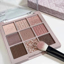 Korean Charm Eyeshadow Palette: Captivating Finishes