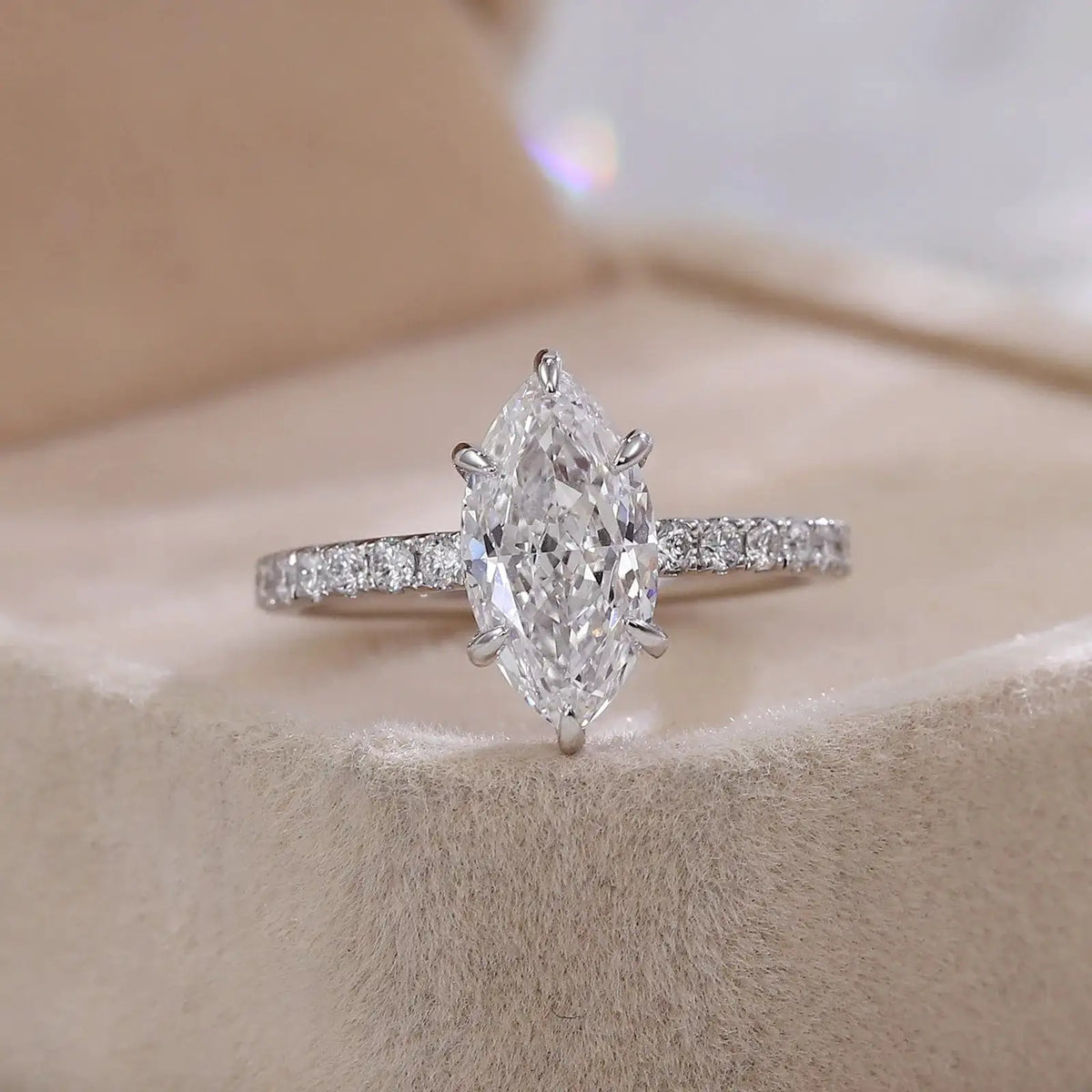 Geometric Lab Grown Diamond Ring — product image 4
