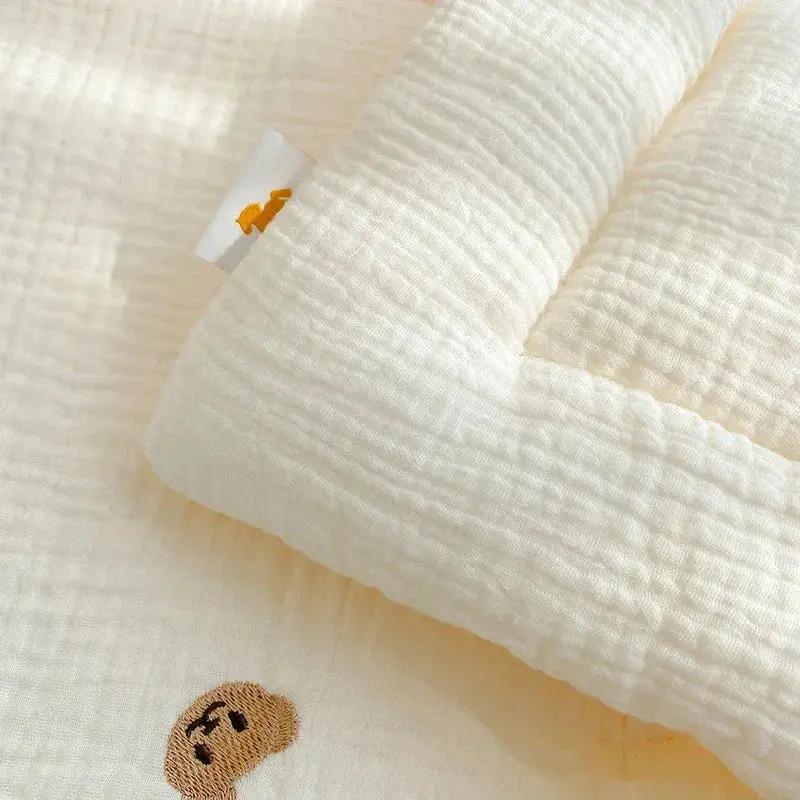 2023 Korean Pure Cotton Baby Blanket Cartoon Bear Cream