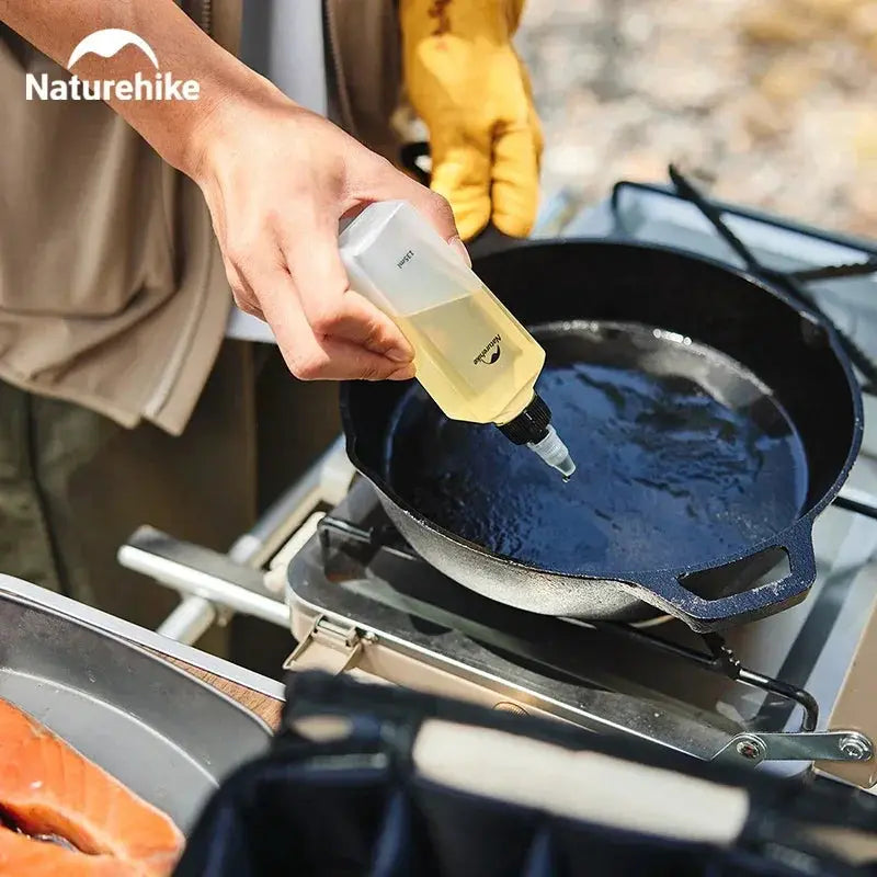 Portable Spice Jars Camping Cooking Set for Outdoor Meals