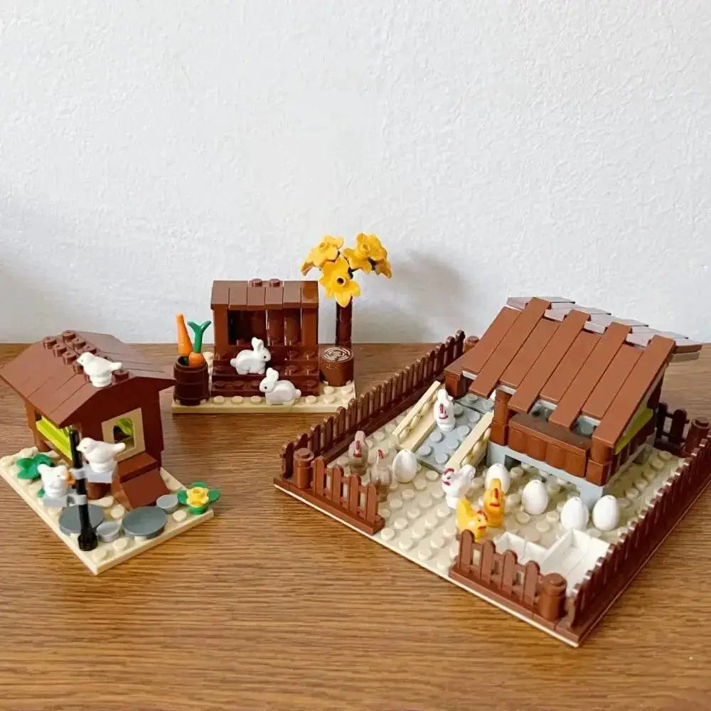 City Farm Animals Building Blocks Hen House Gift Set