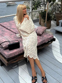 Sweet Lace Midi Dress: Elegant Floral V-Neck Flared Sleeves